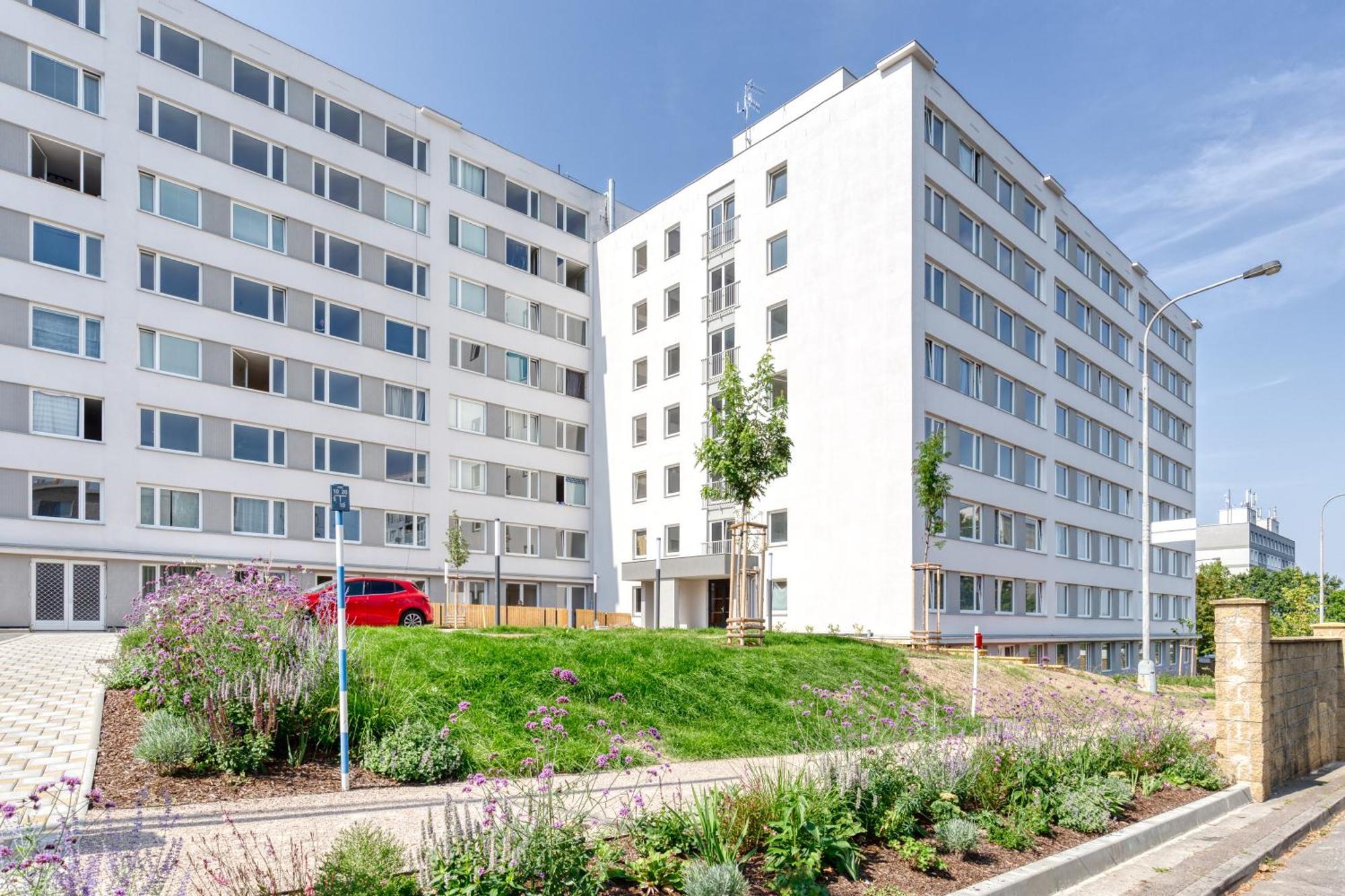 Skyline Prague Apartments Esterno foto